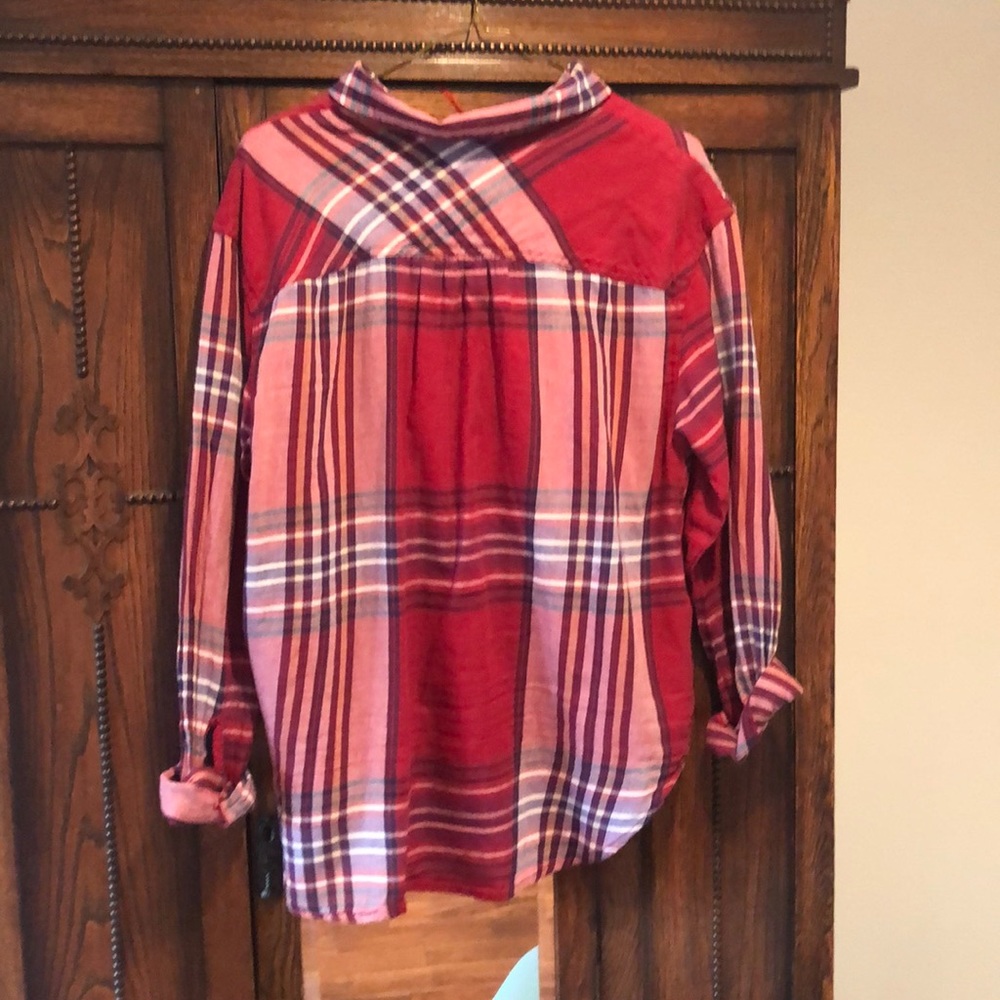 Plaid top - Picture 2 of 4